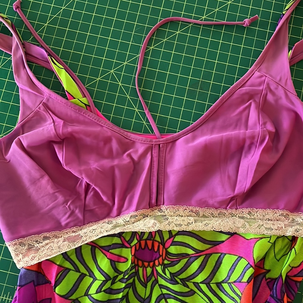 vintage 60s psychedelic jungle nightgown. - Picture 5 of 6